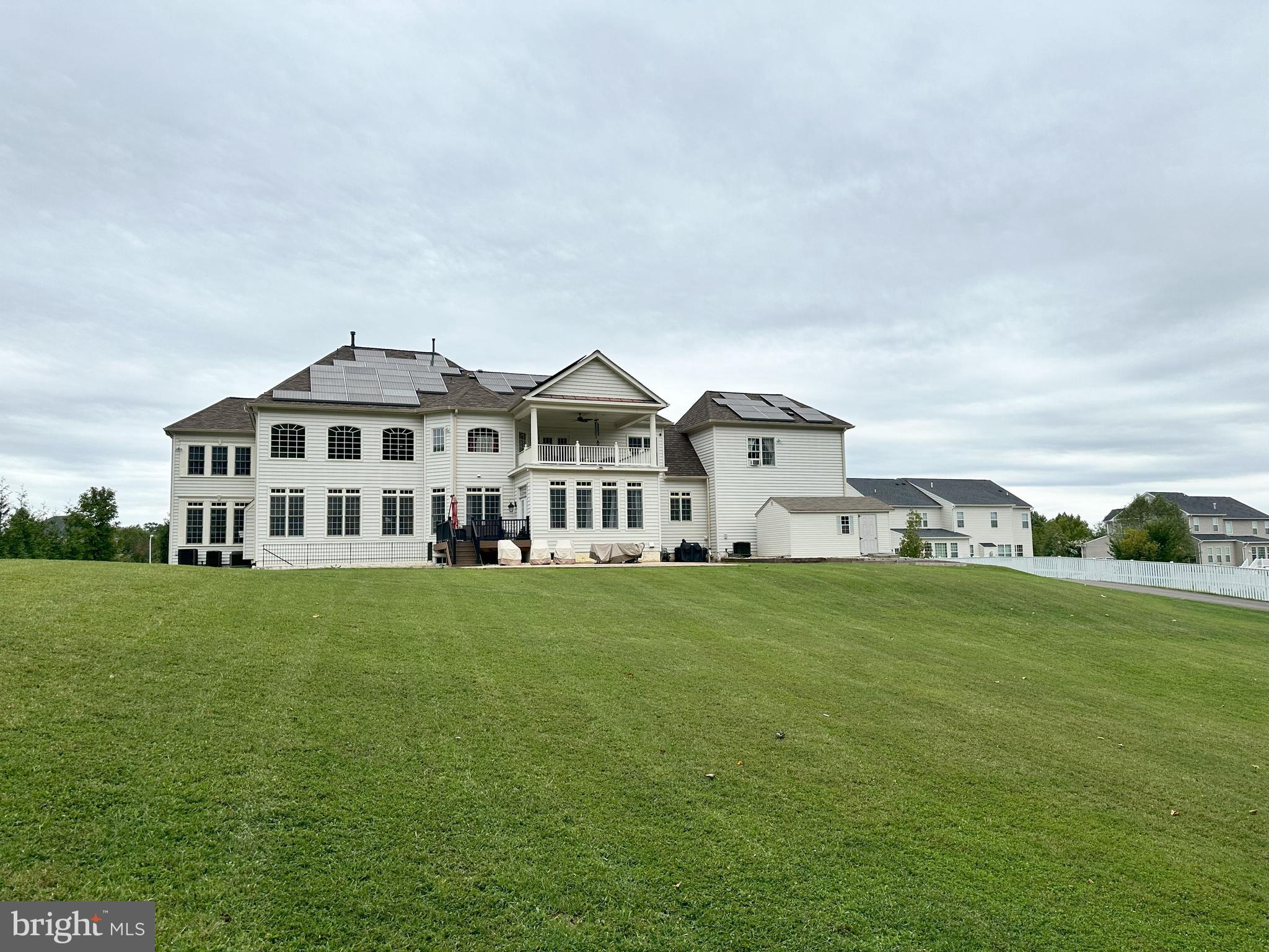 WINDSONG - Residential