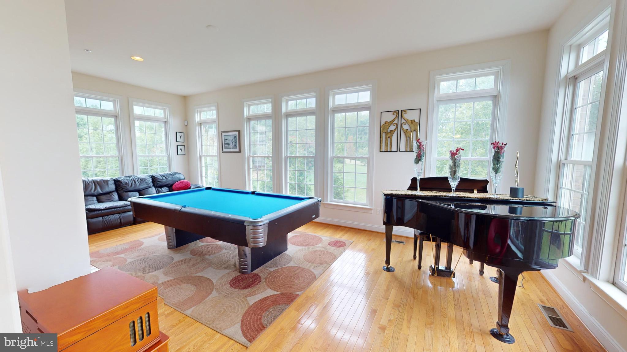 WINDSONG - Residential