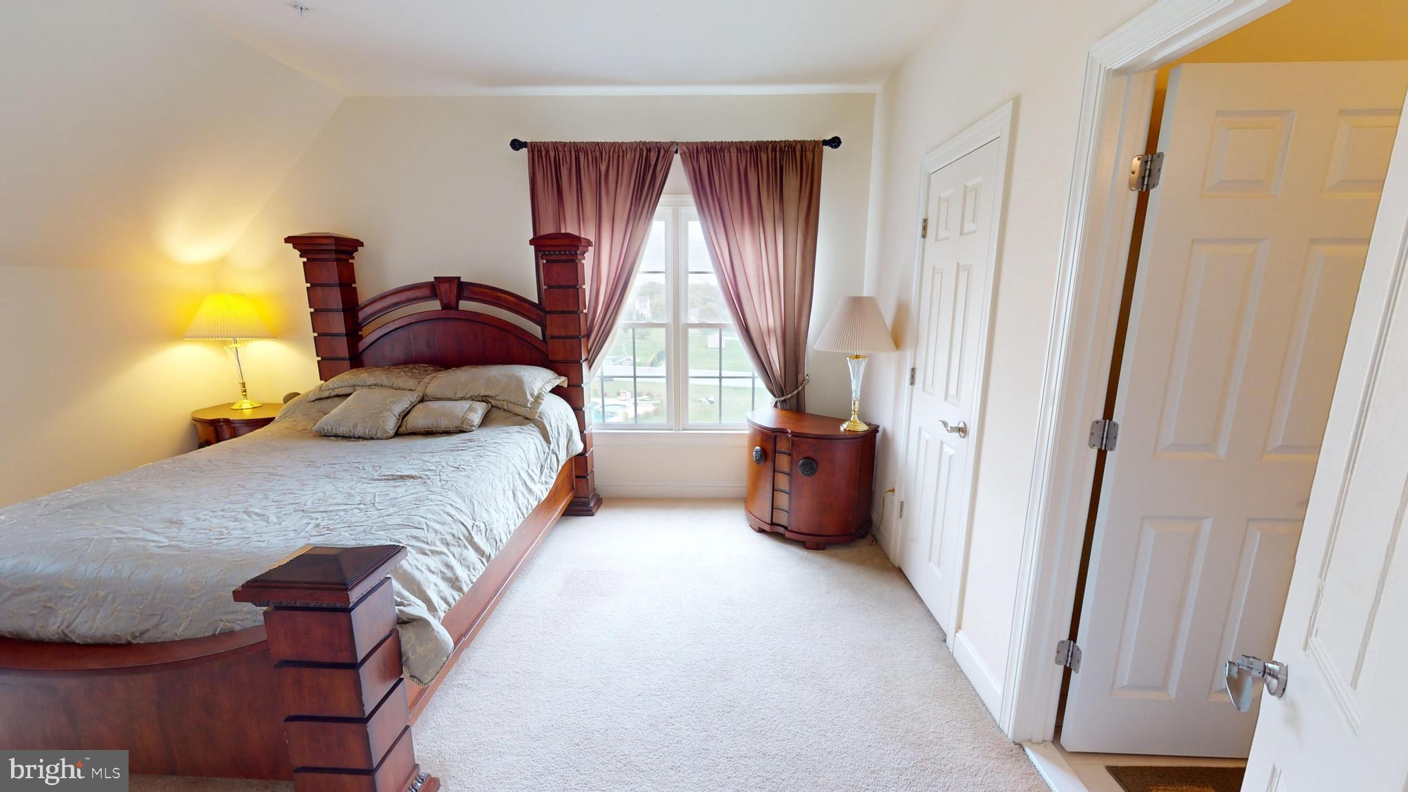 WINDSONG - Residential