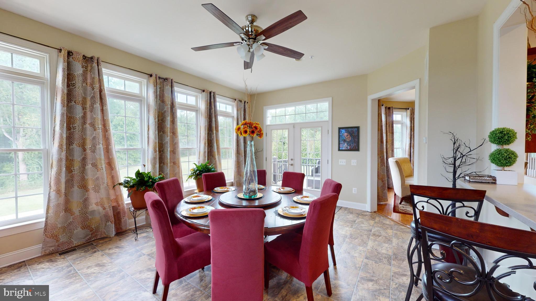 WINDSONG - Residential