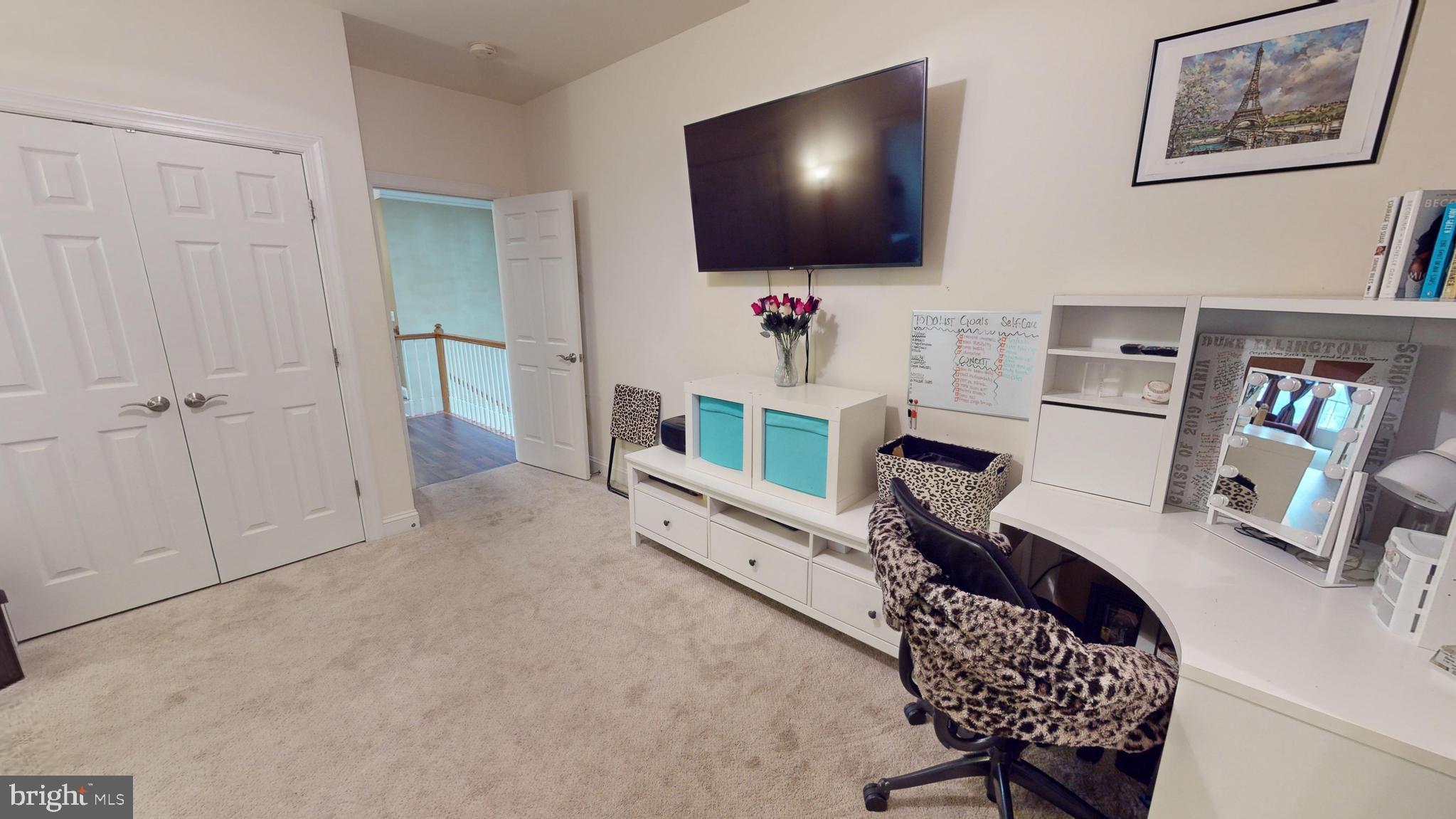 WINDSONG - Residential