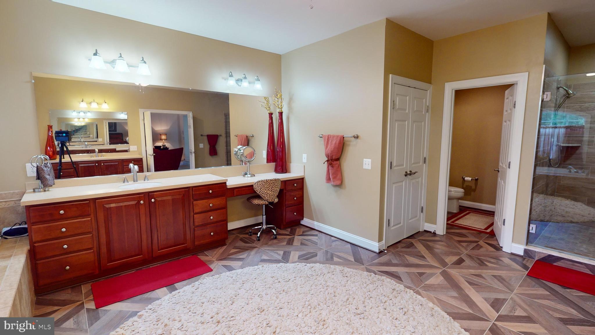 WINDSONG - Residential