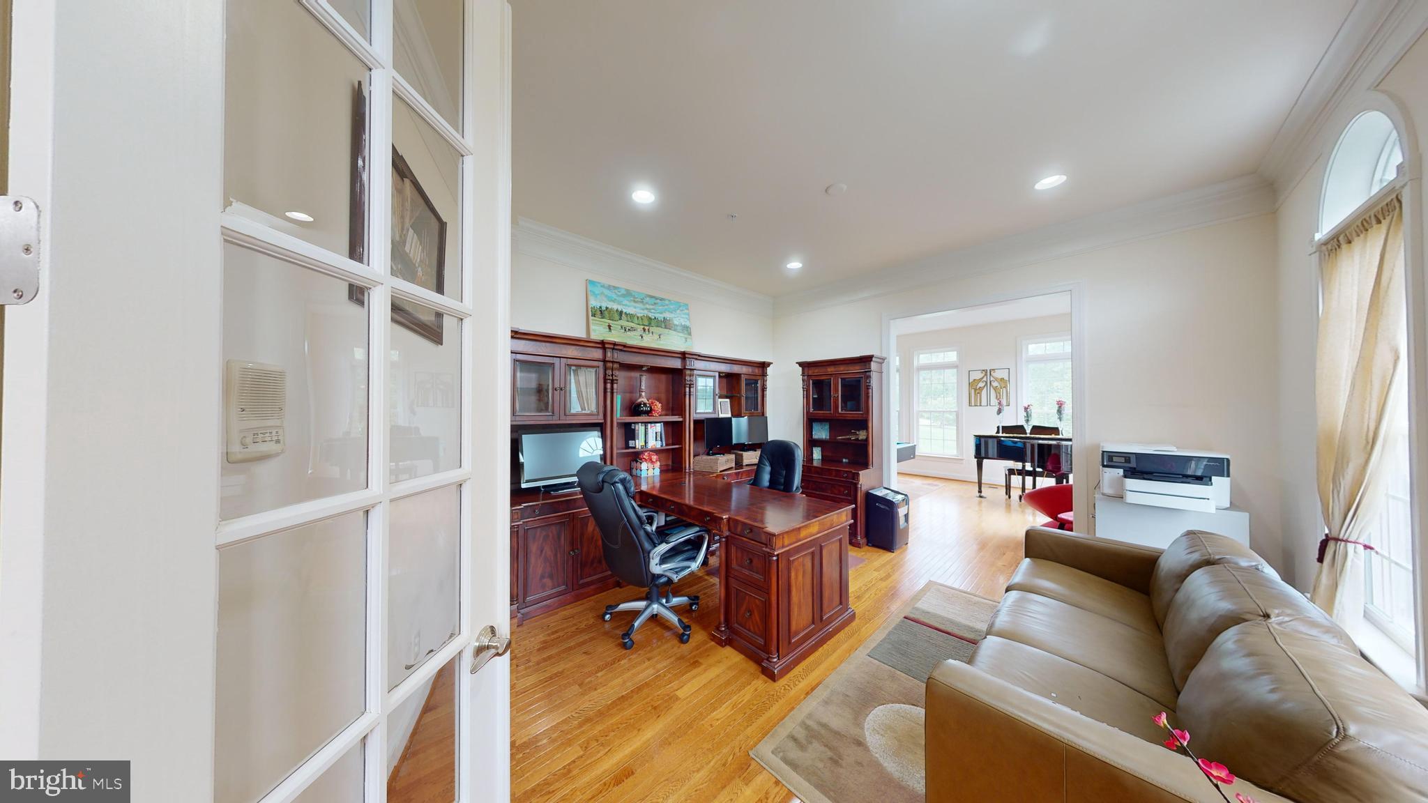 WINDSONG - Residential