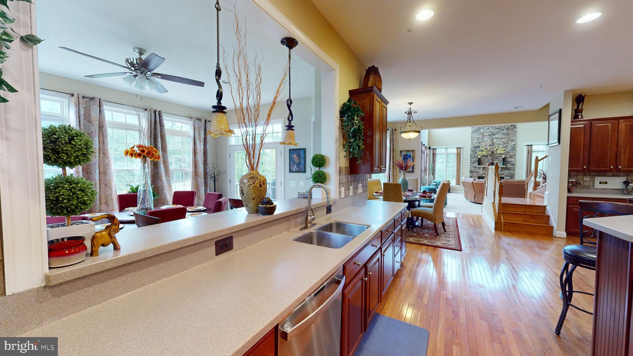 WINDSONG - Residential