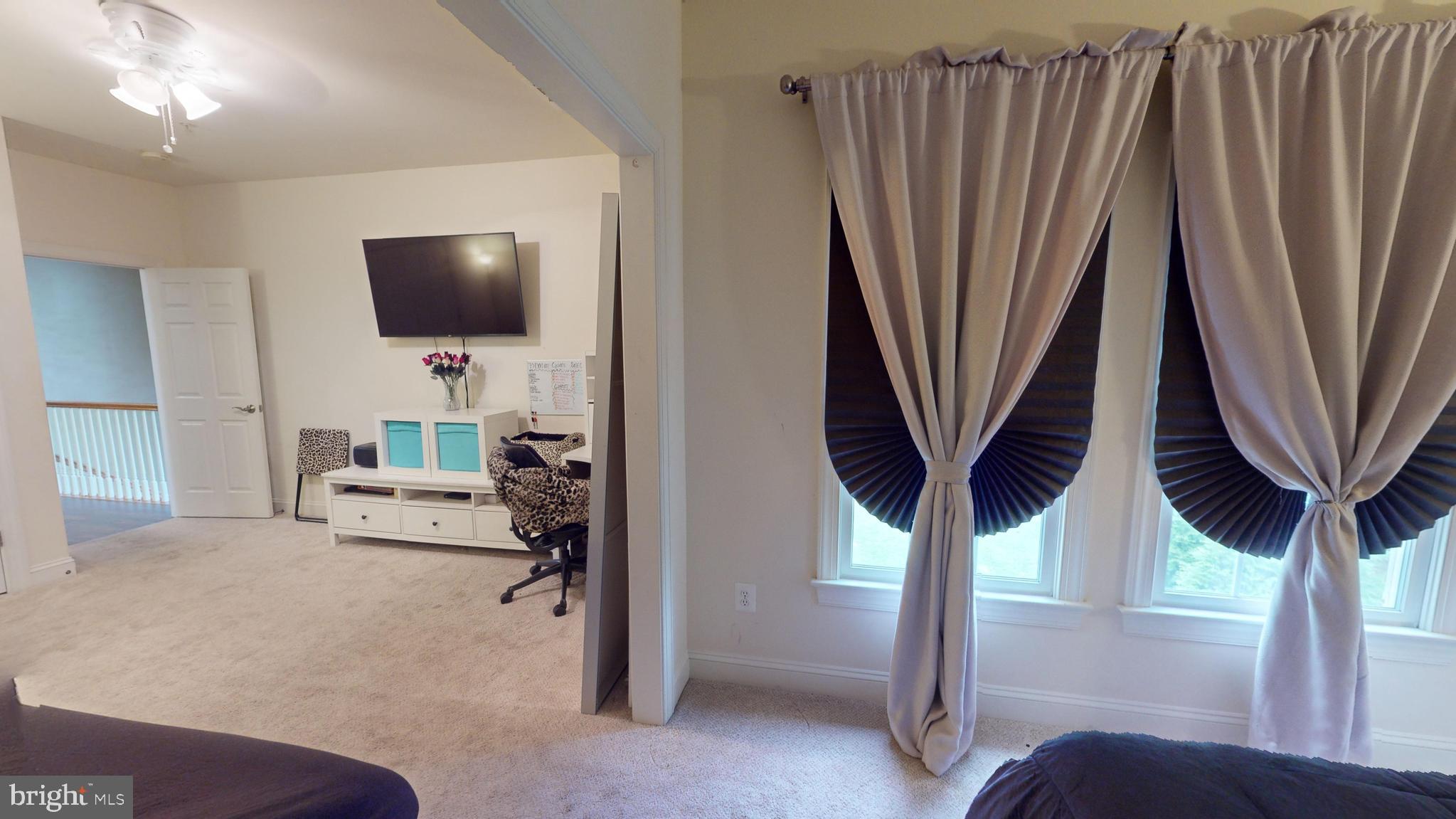 WINDSONG - Residential