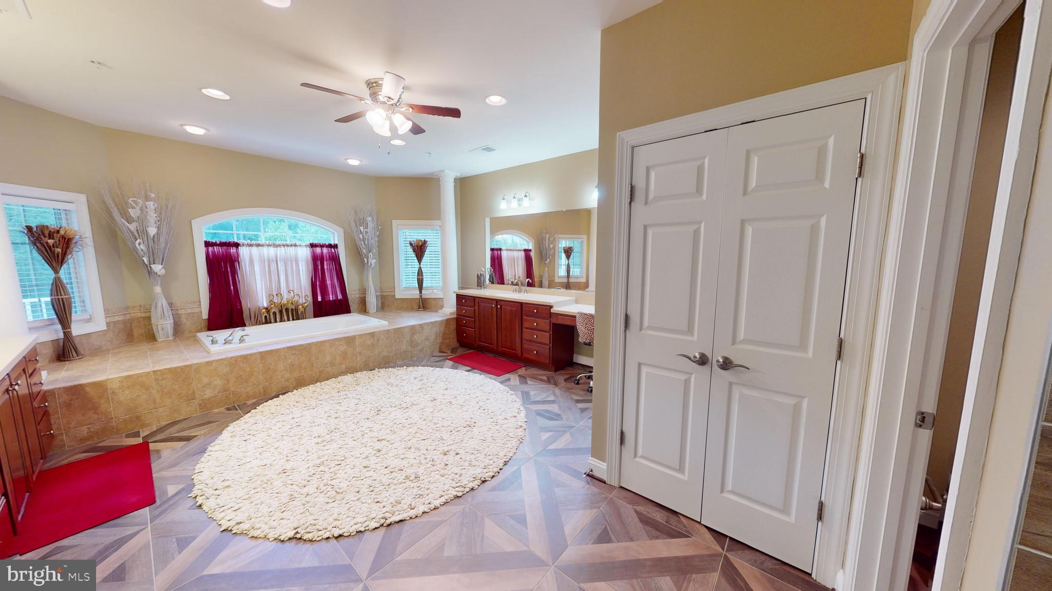 WINDSONG - Residential