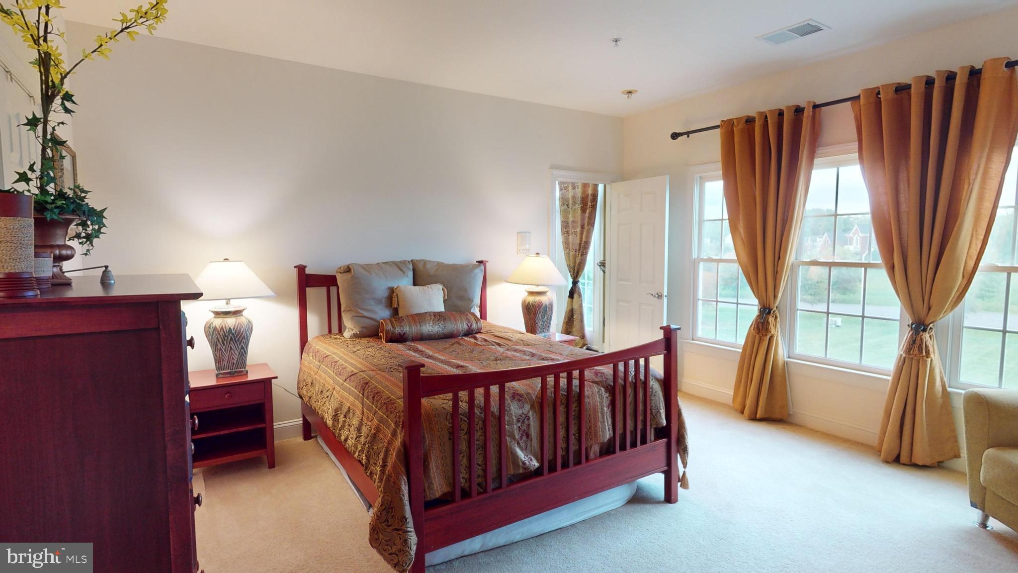 WINDSONG - Residential