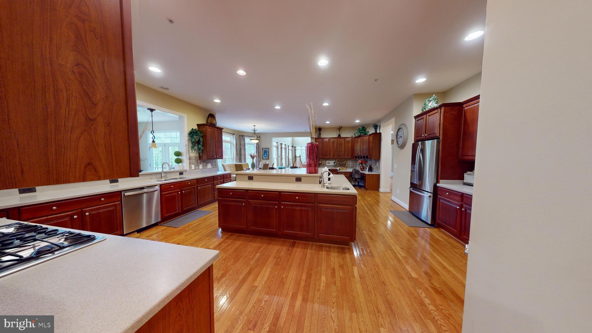 WINDSONG - Residential