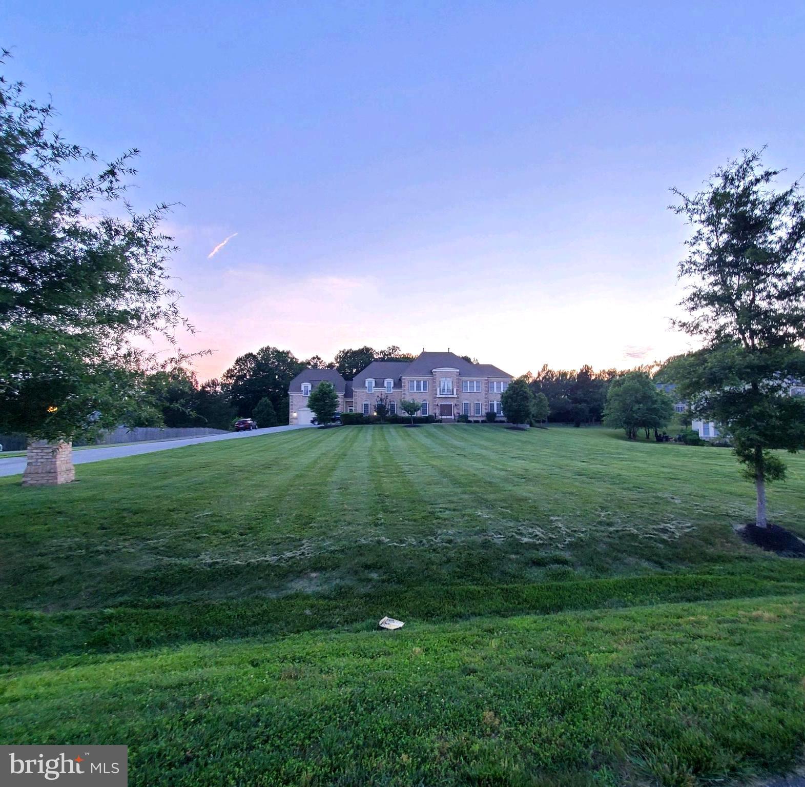 WINDSONG - Residential