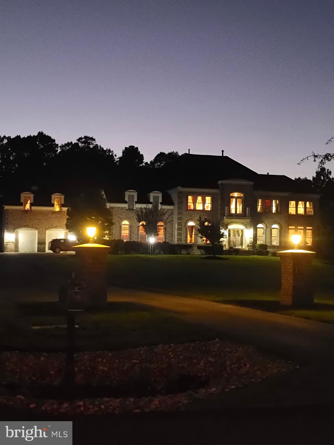 WINDSONG - Residential