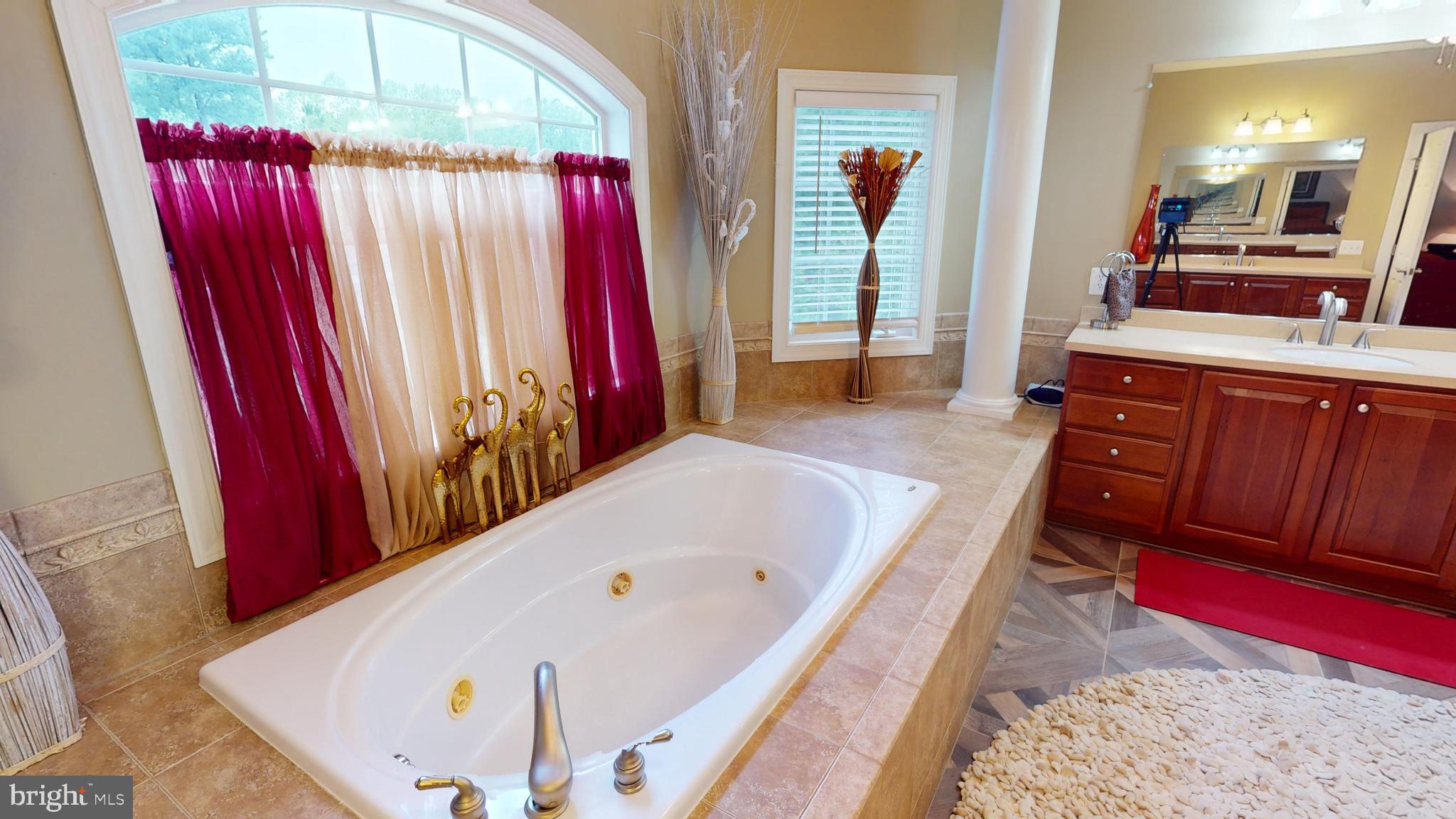 WINDSONG - Residential