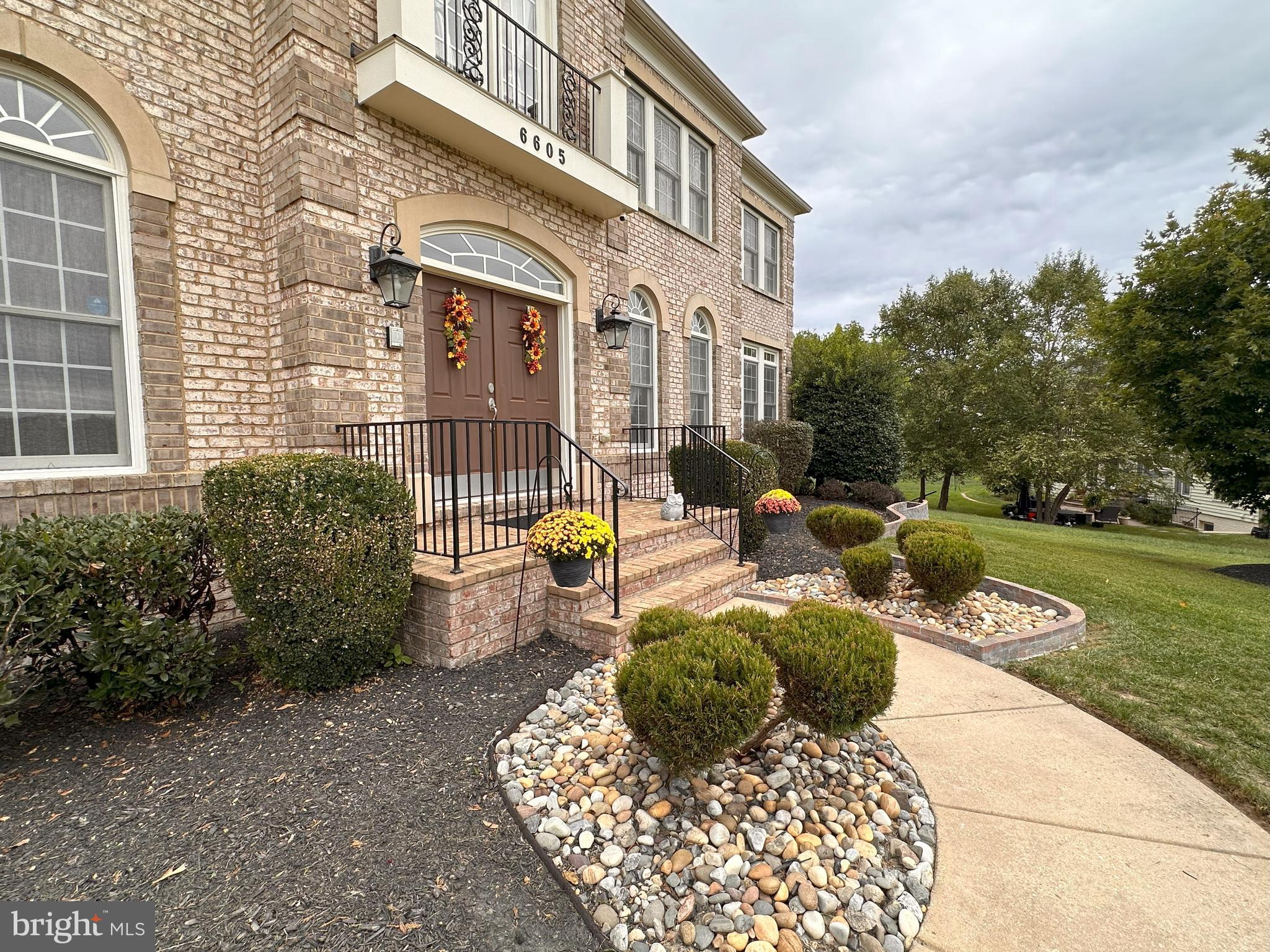 WINDSONG - Residential