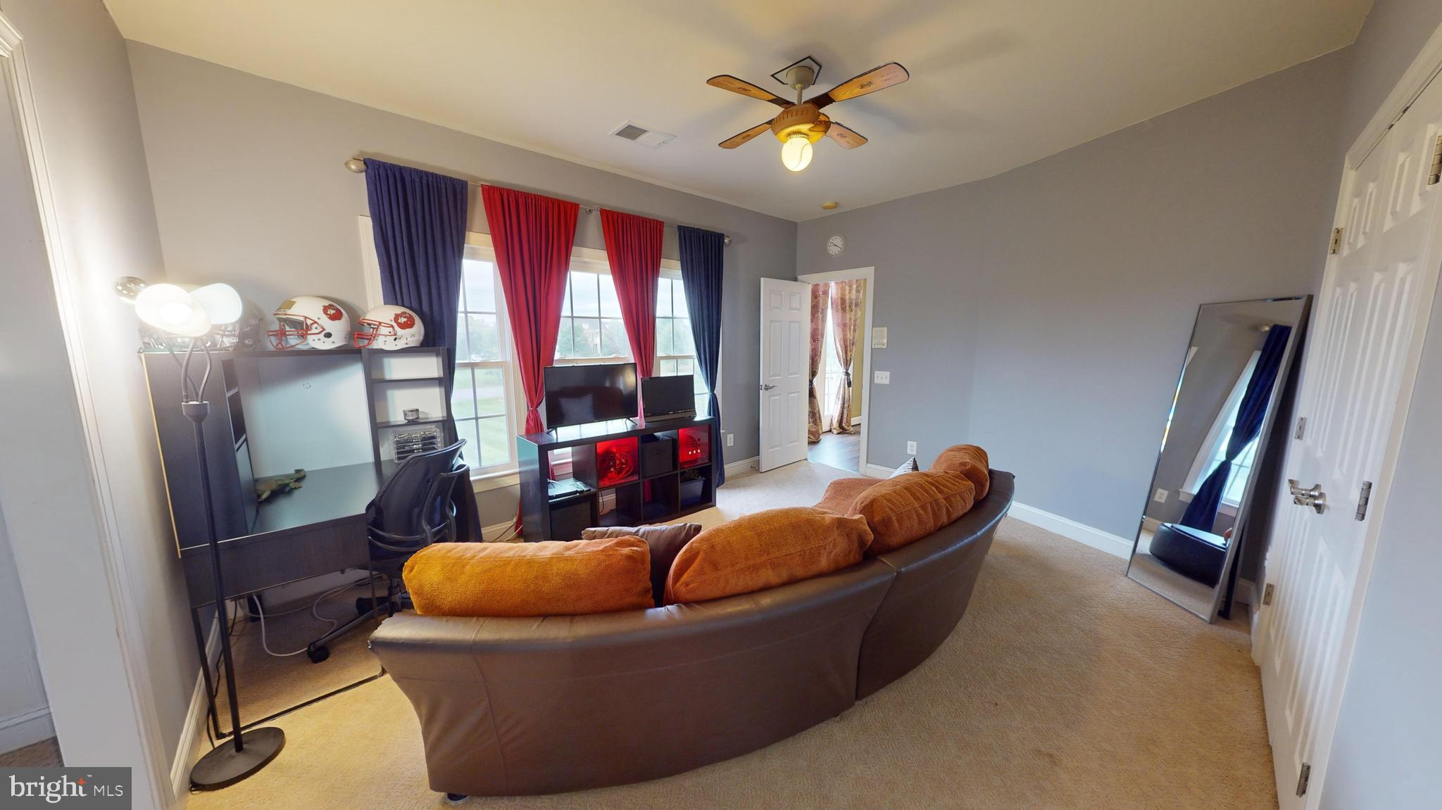 WINDSONG - Residential