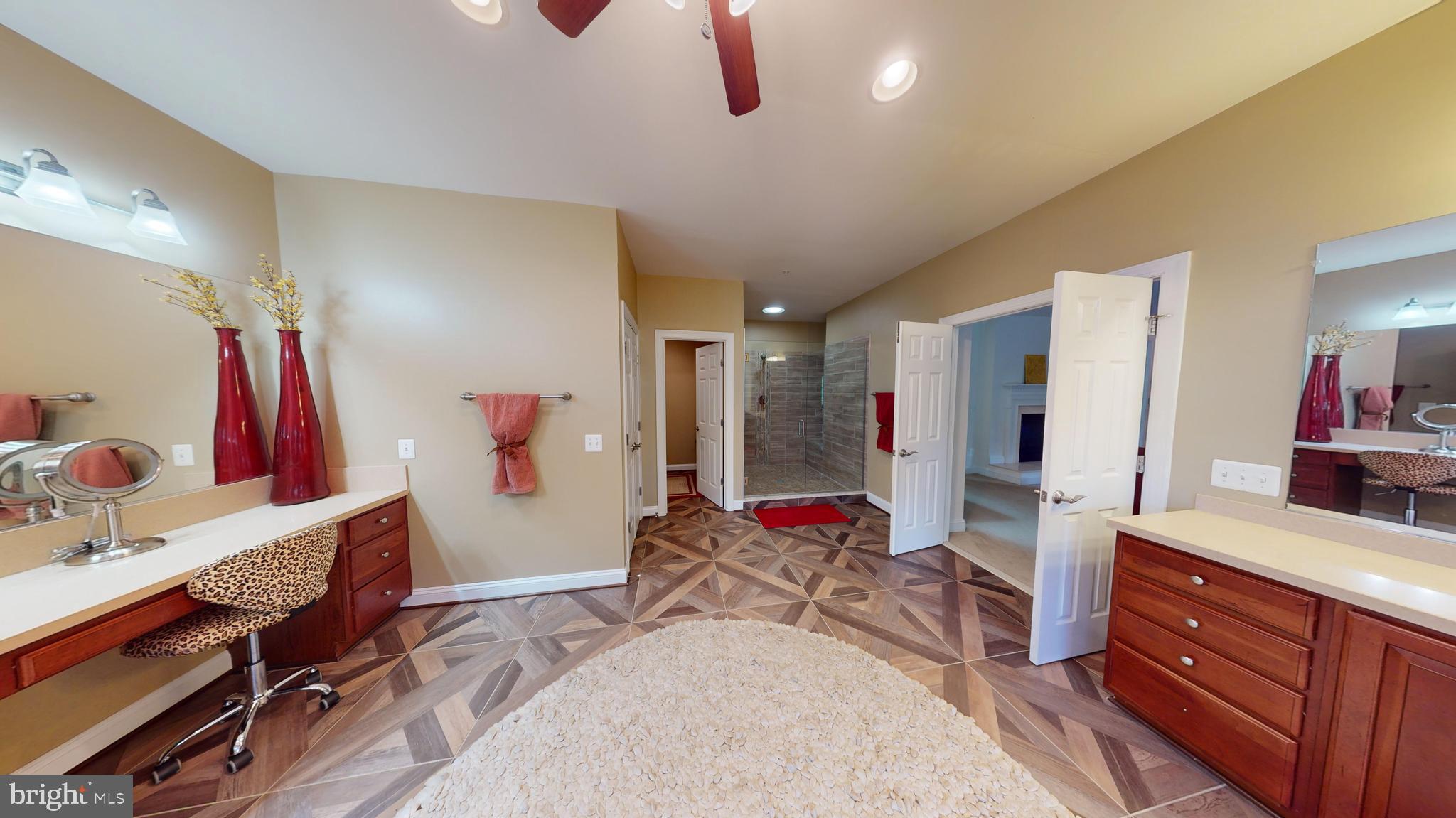 WINDSONG - Residential