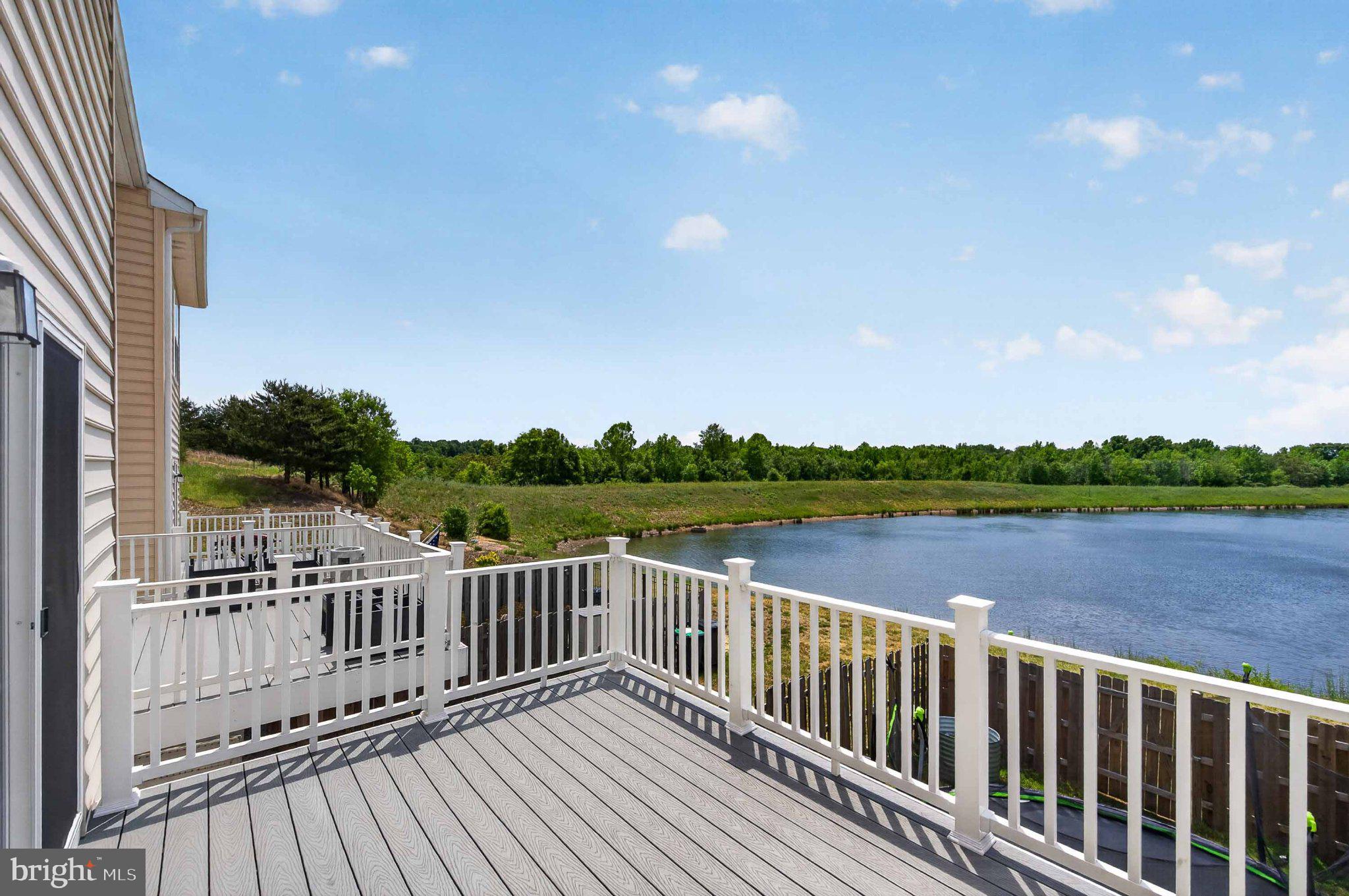 LAKESIDE - Residential