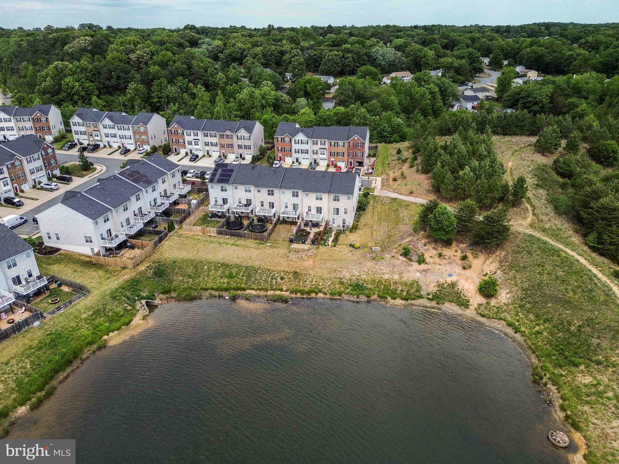 LAKESIDE - Residential