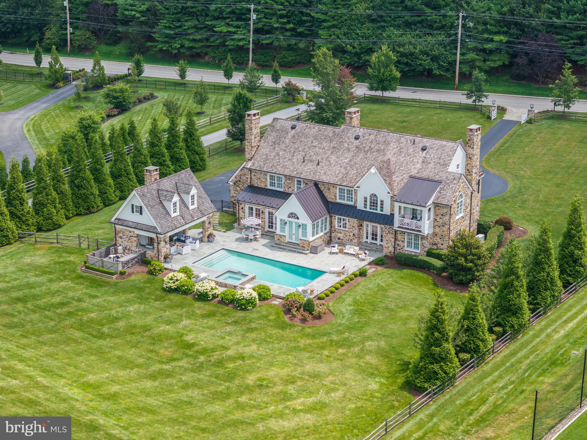 2211 WHITE HORSE ROAD