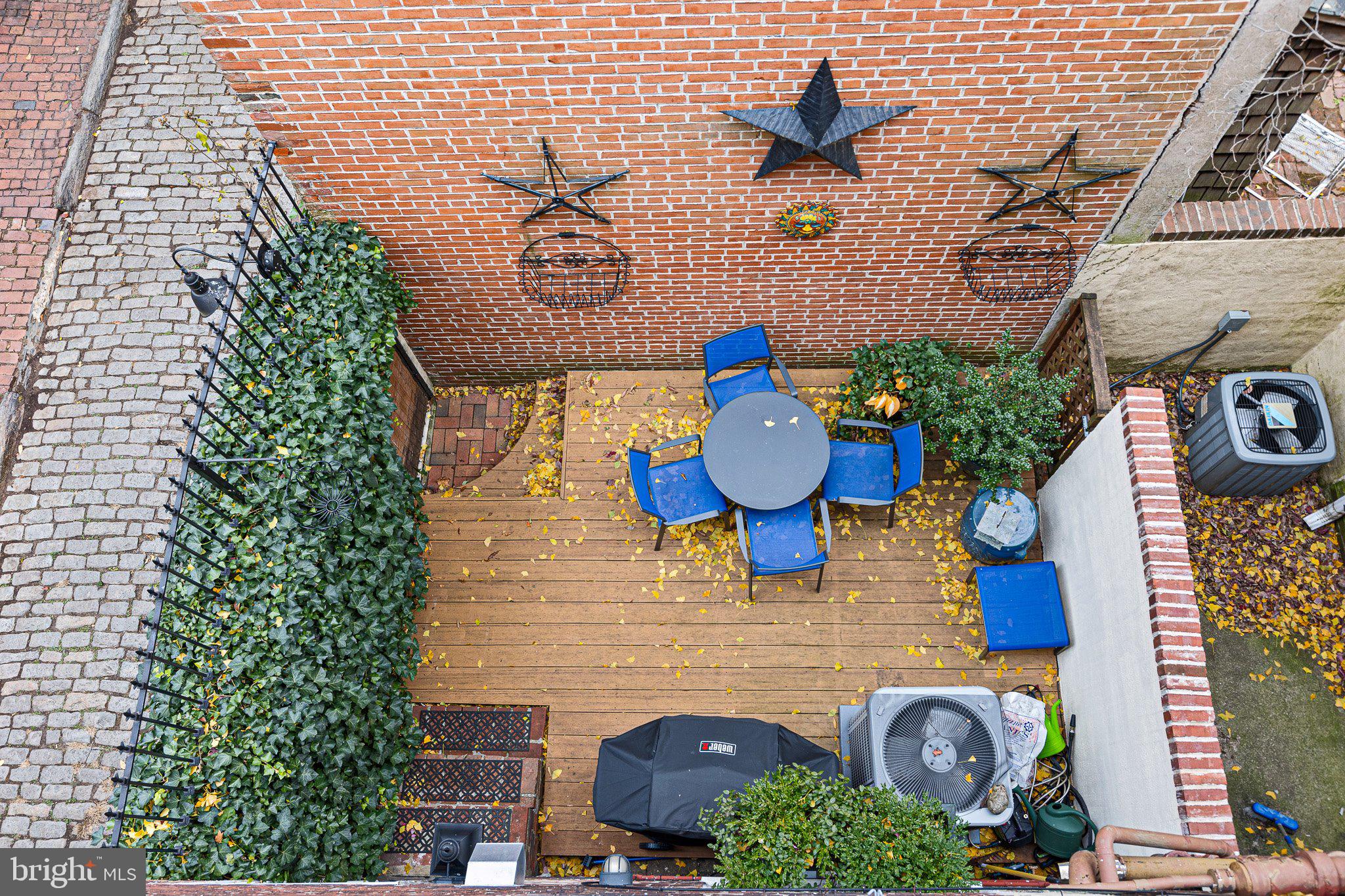 WASHINGTON SQ WEST - Residential