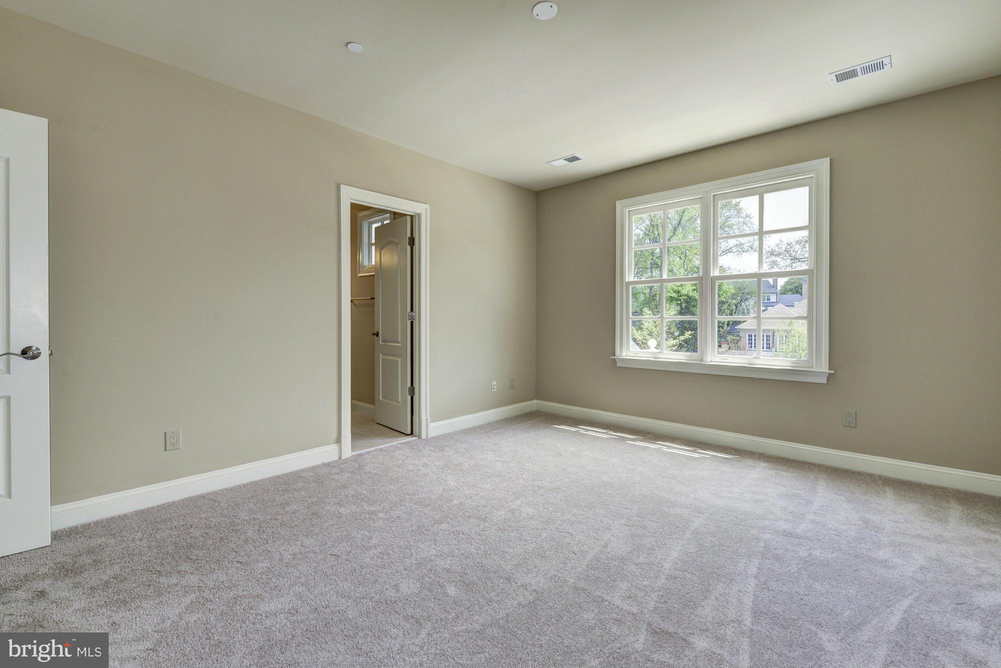 HERITAGE FARM - Residential