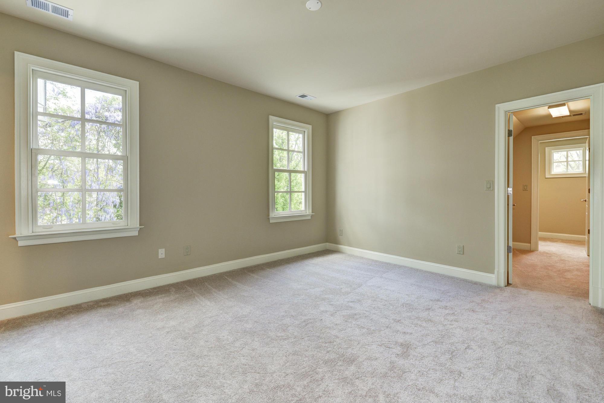 HERITAGE FARM - Residential