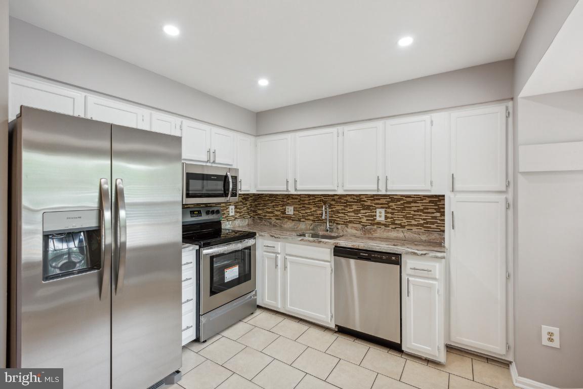 VILLAGES OF MARLBOROUGH - Residential