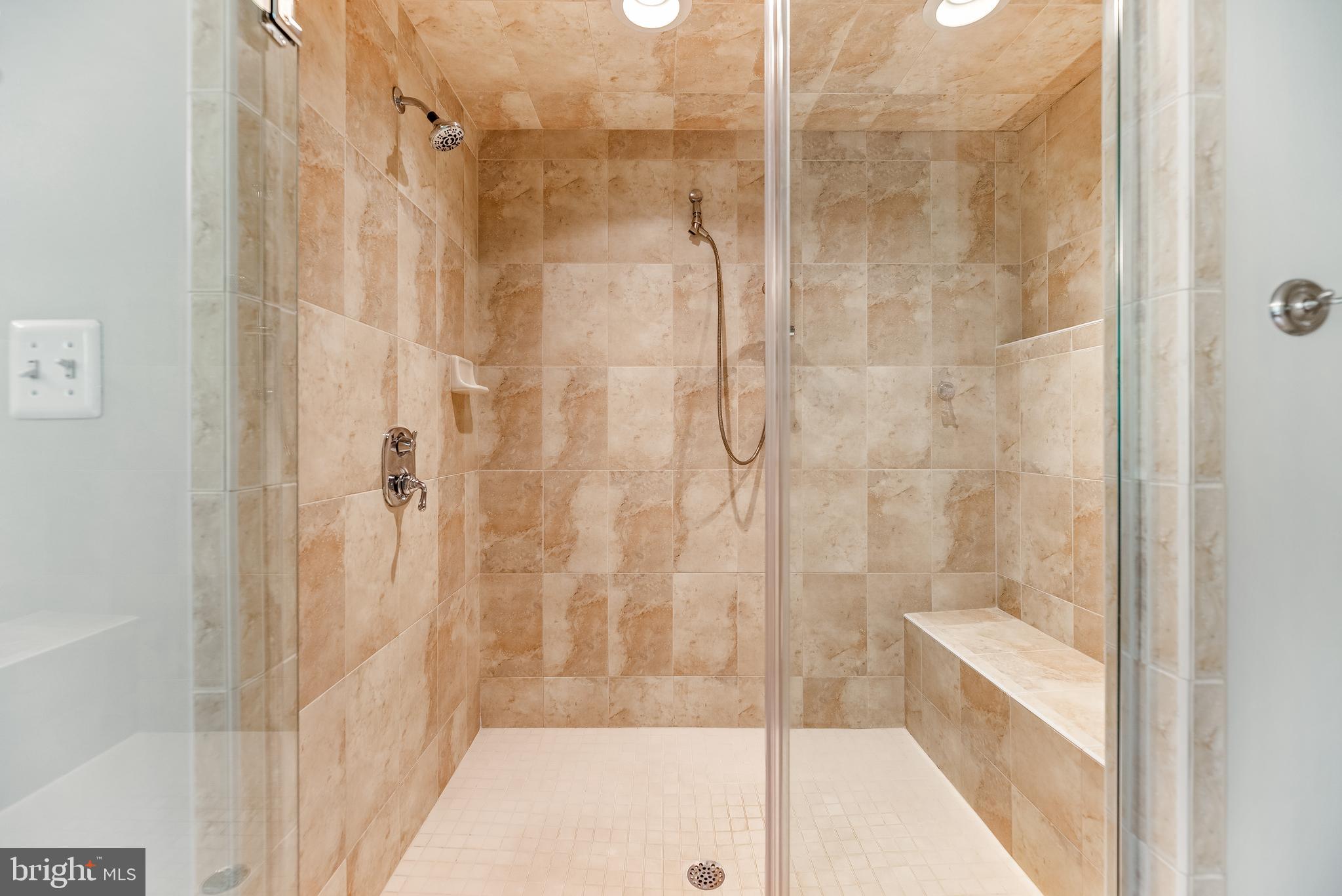 FARMS AT HUNTING CREEK - Residential