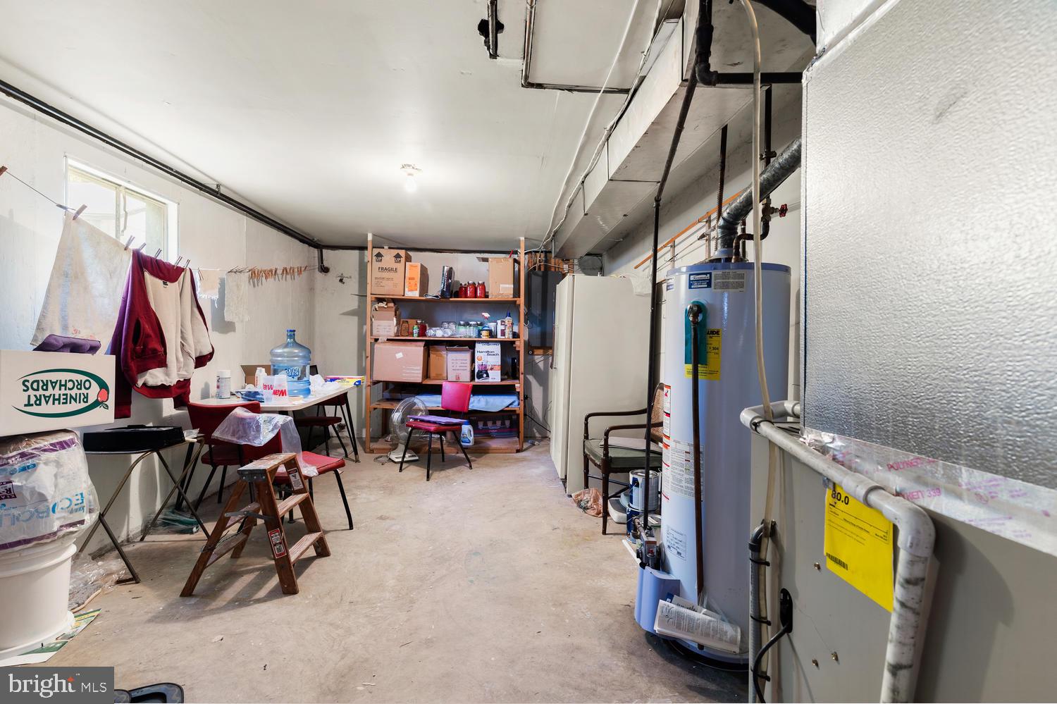 BROOKE MANOR - Residential