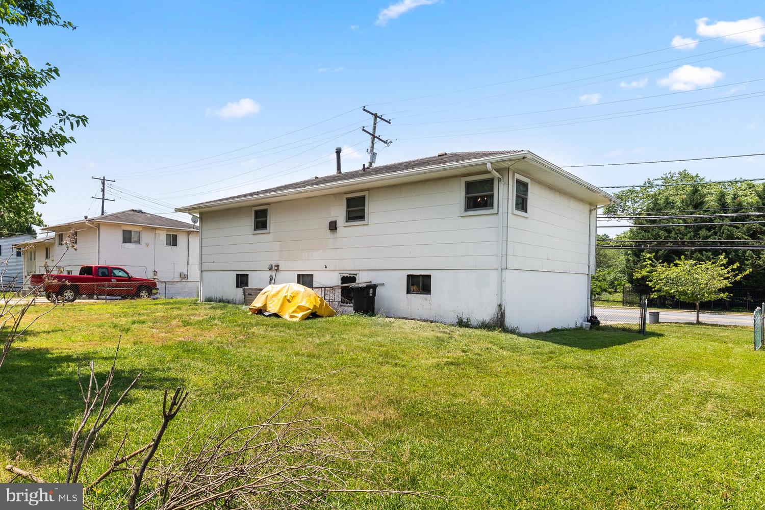 BROOKE MANOR - Residential