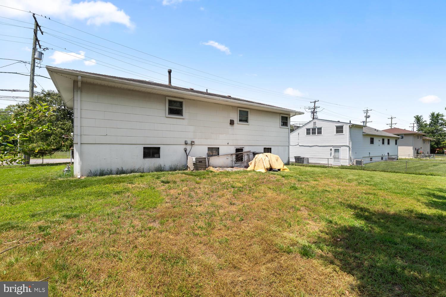 BROOKE MANOR - Residential