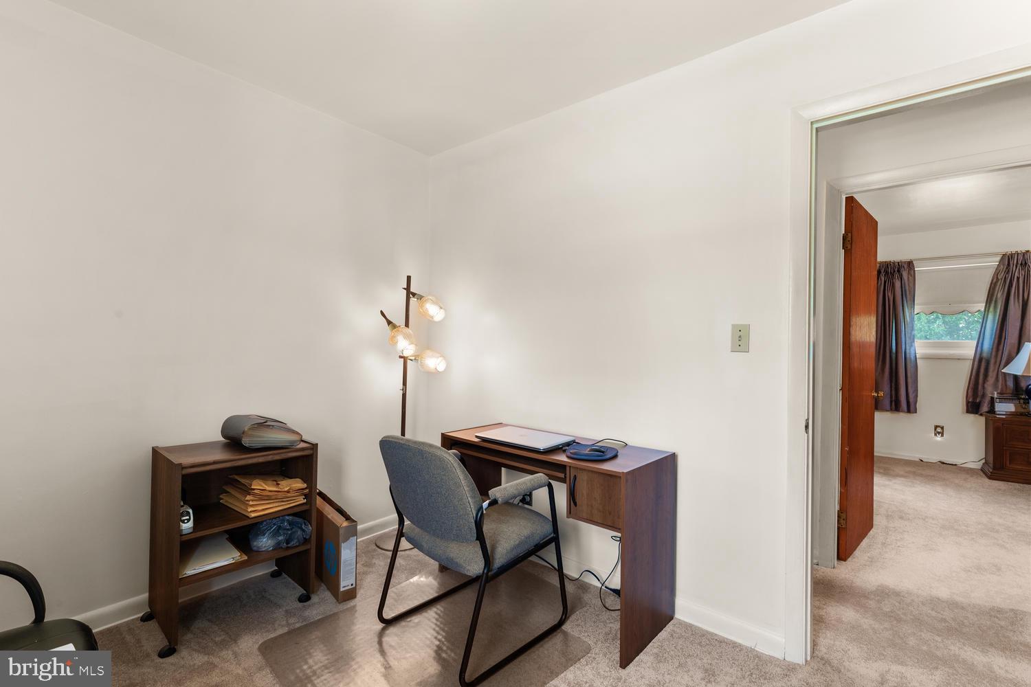 BROOKE MANOR - Residential