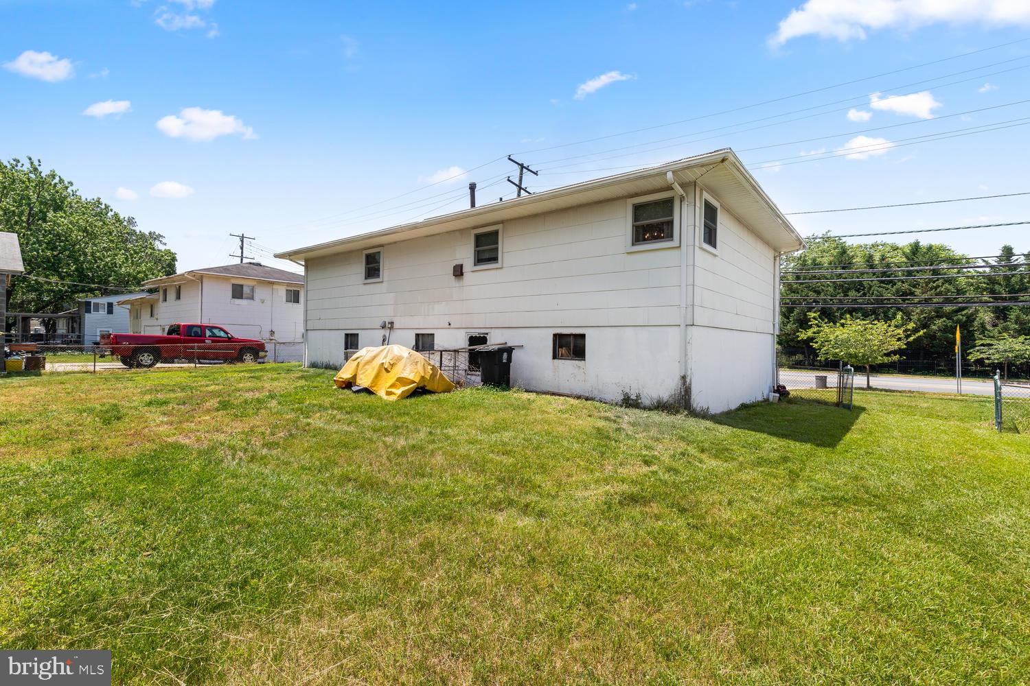 BROOKE MANOR - Residential