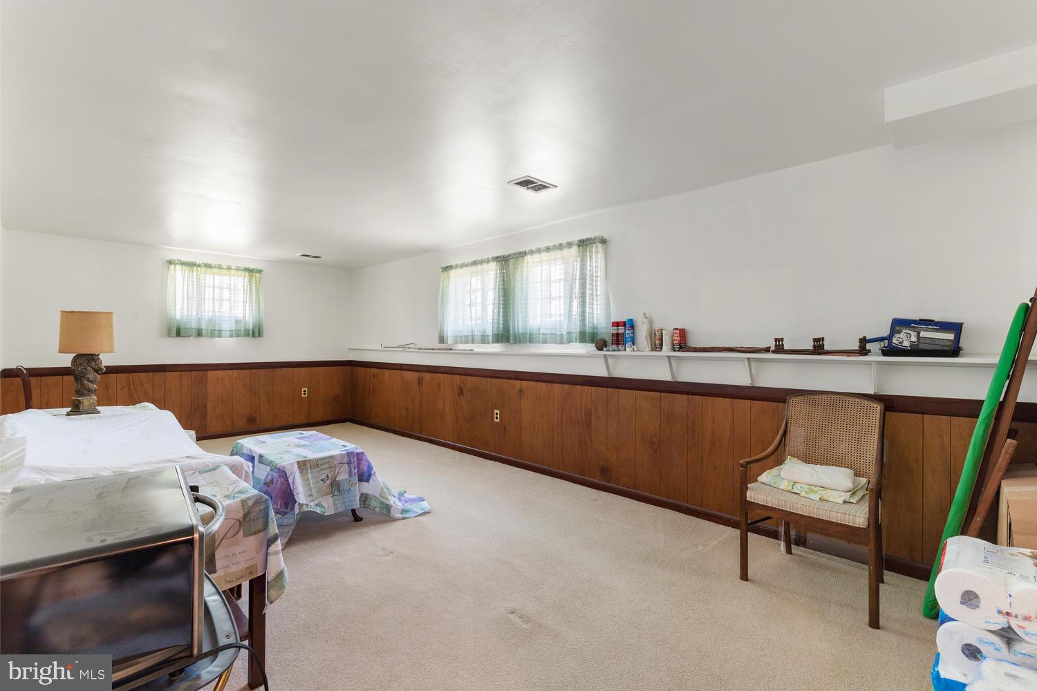 BROOKE MANOR - Residential