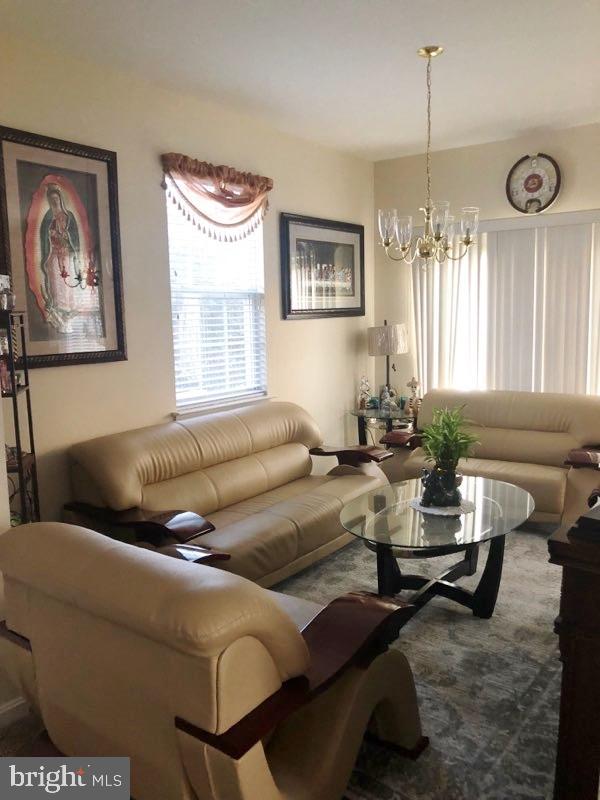 MELENA - Residential Lease