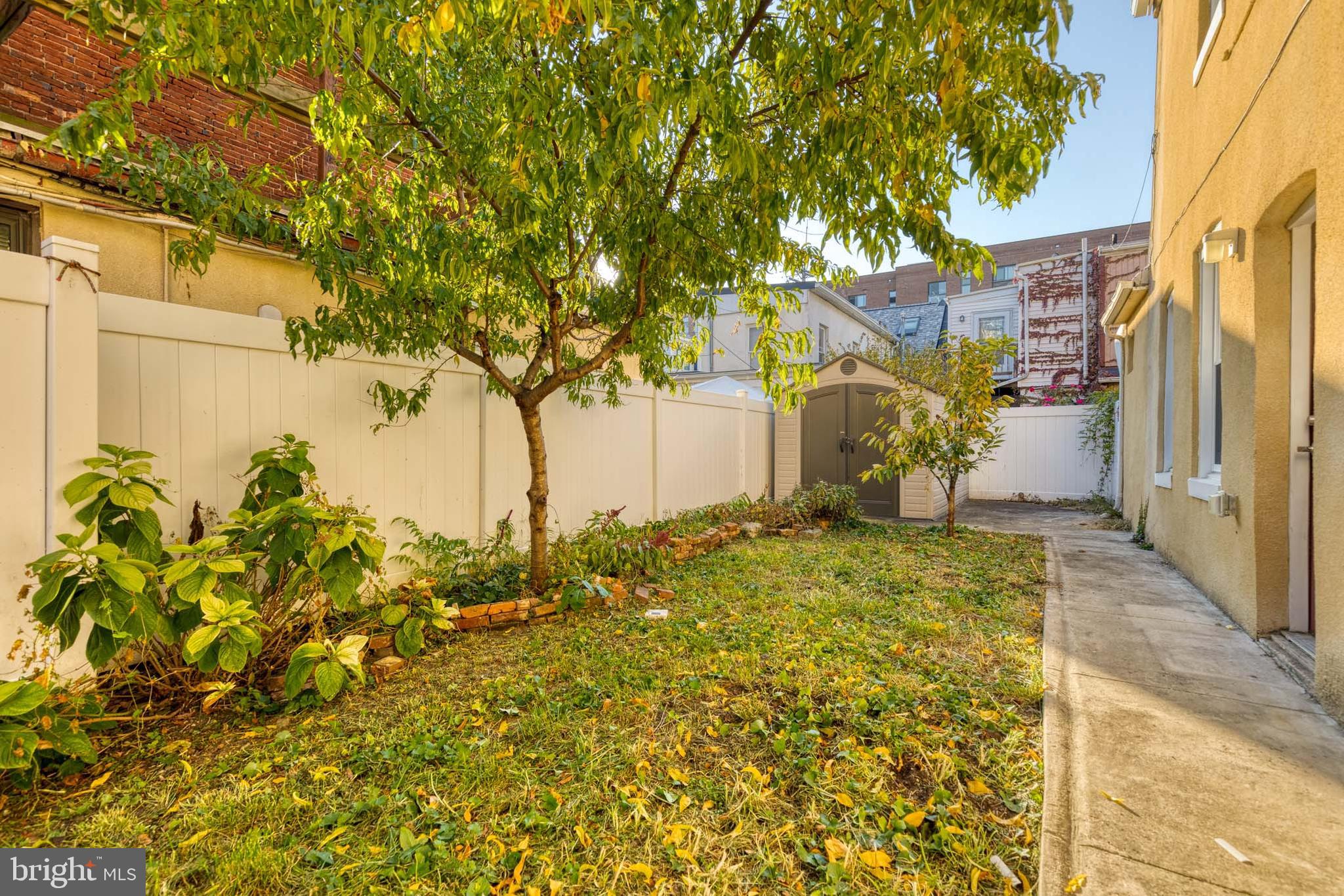 FELLS POINT HISTORIC DISTRICT - Residential Lease