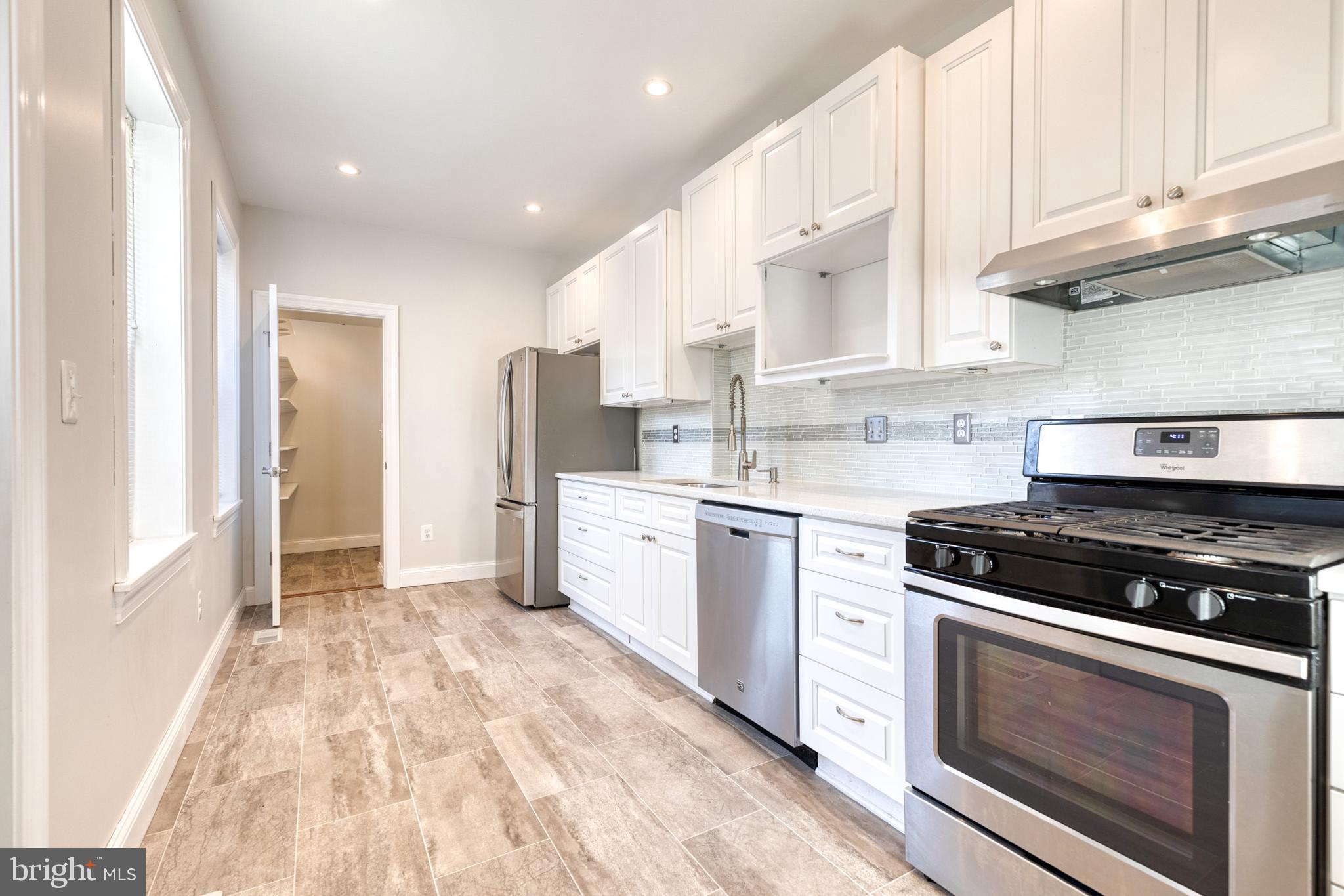 FELLS POINT HISTORIC DISTRICT - Residential Lease