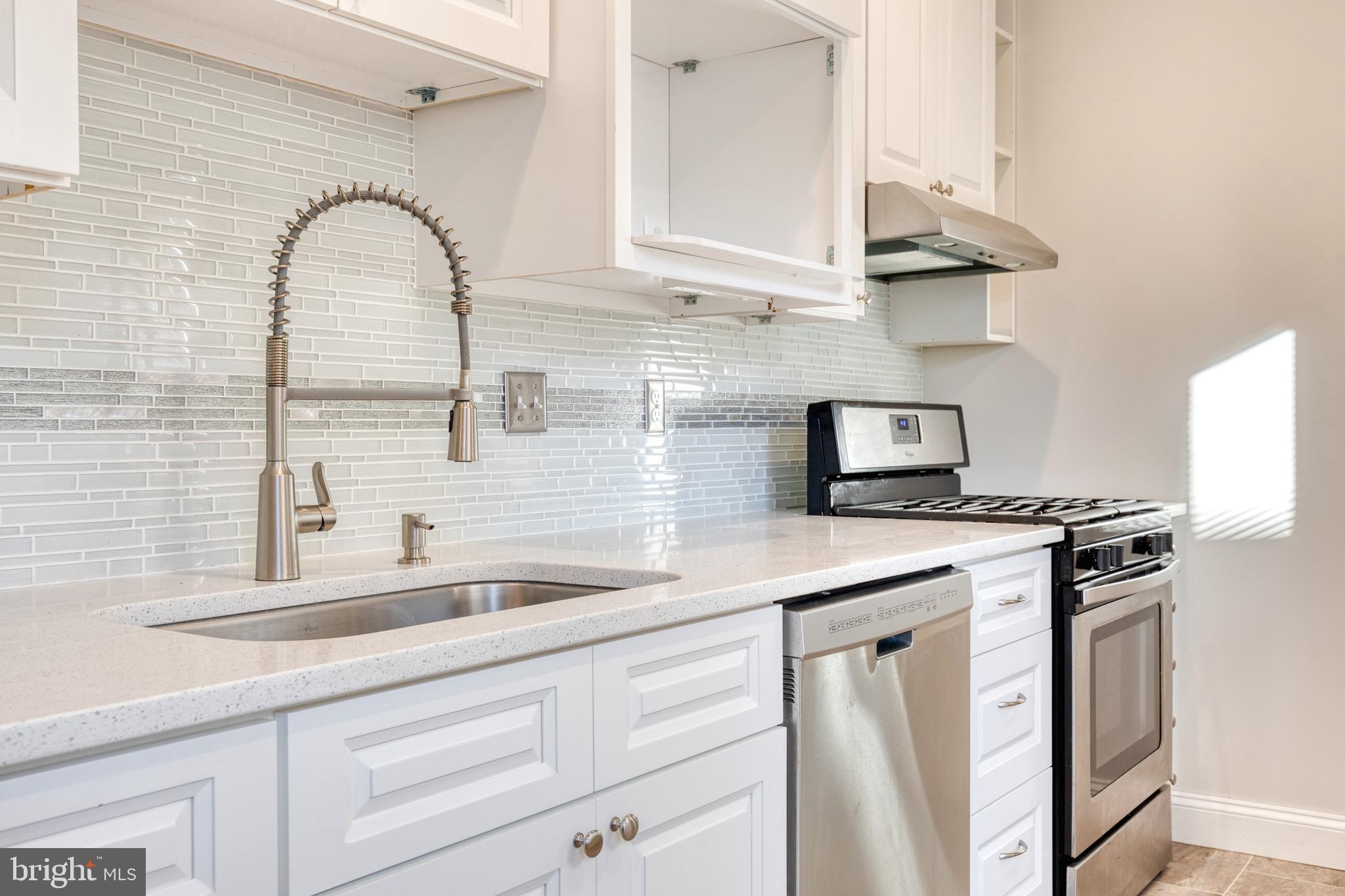 FELLS POINT HISTORIC DISTRICT - Residential Lease