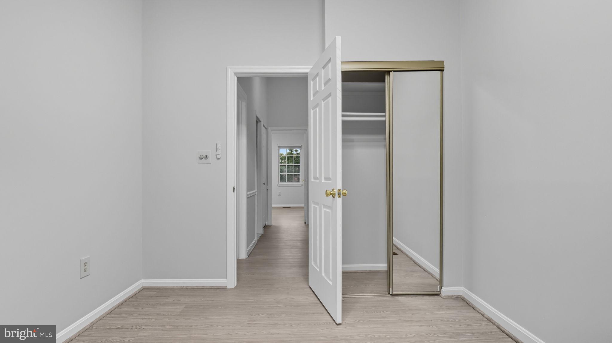 OWENS GLEN - Residential Lease