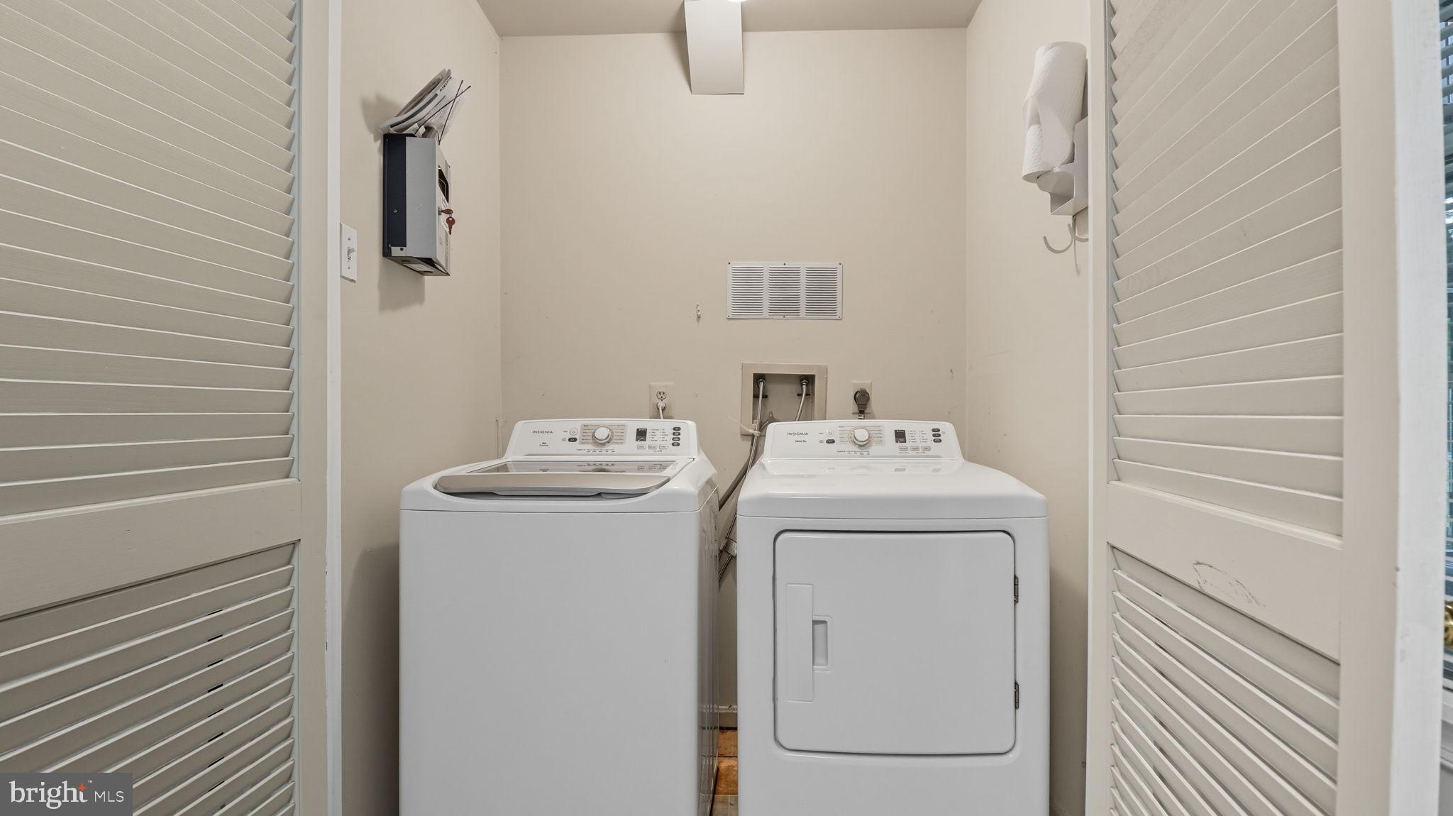 OWENS GLEN - Residential Lease