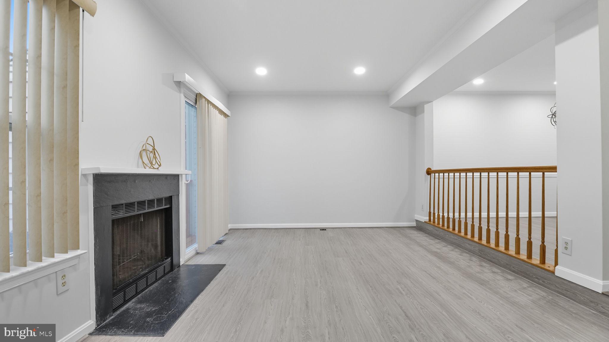 OWENS GLEN - Residential Lease