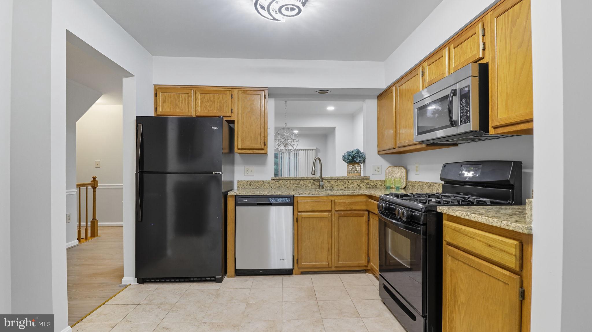 OWENS GLEN - Residential Lease