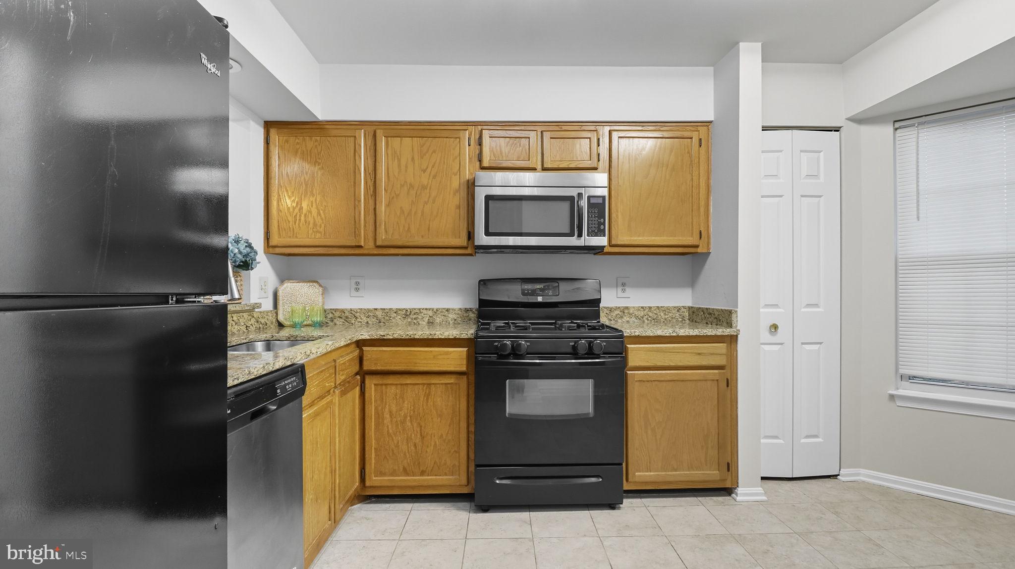 OWENS GLEN - Residential Lease