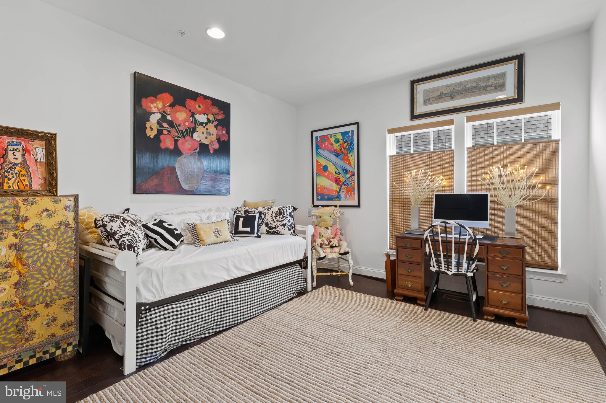 GREENLEIGH AT CROSSROADS - Residential