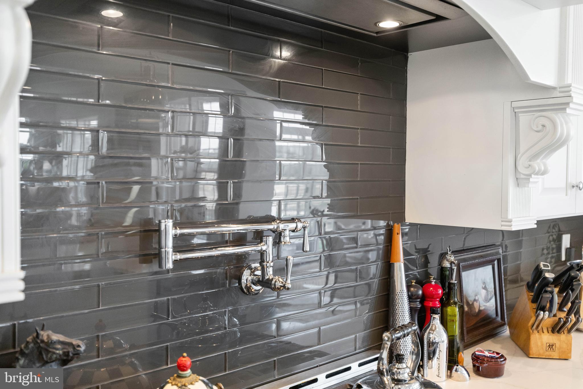 GREENLEIGH AT CROSSROADS - Residential