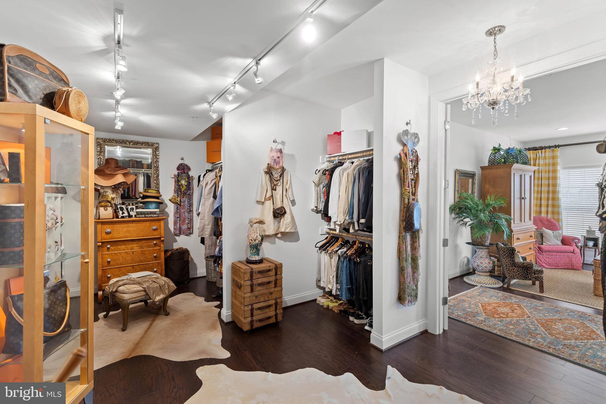 GREENLEIGH AT CROSSROADS - Residential