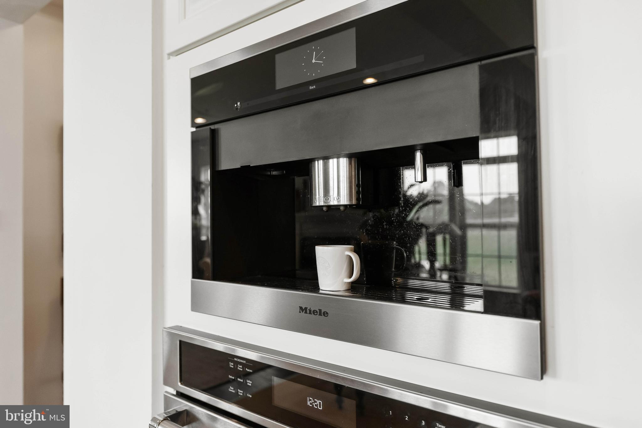 GREENLEIGH AT CROSSROADS - Residential