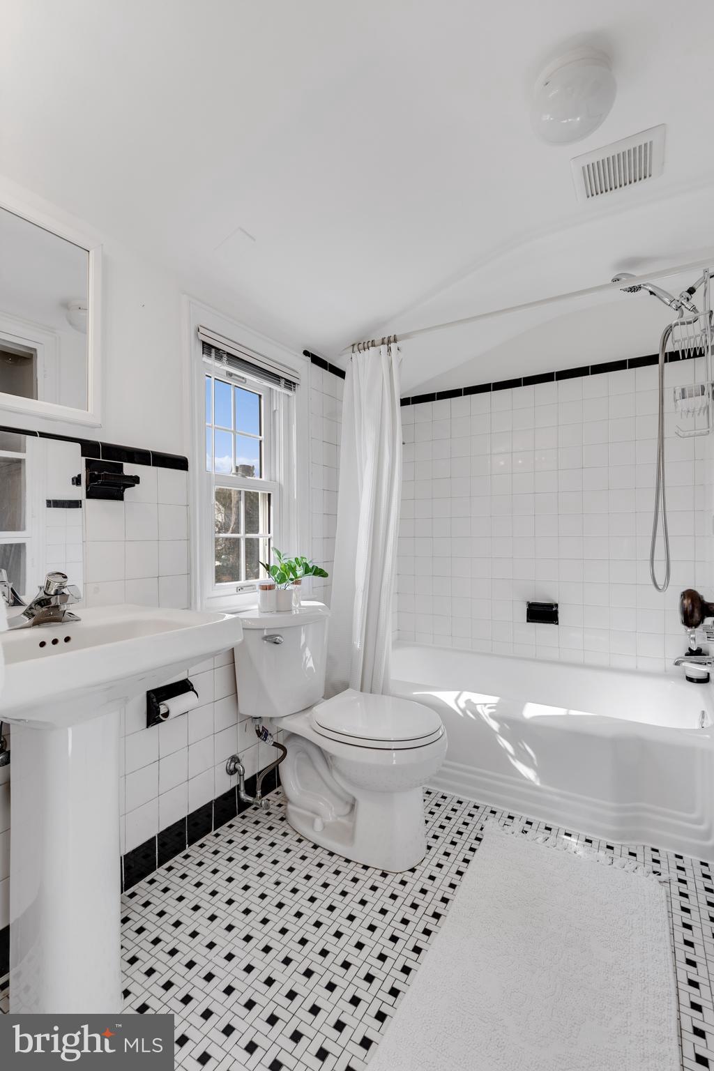 INDIAN SPRING VILLAGE - Residential