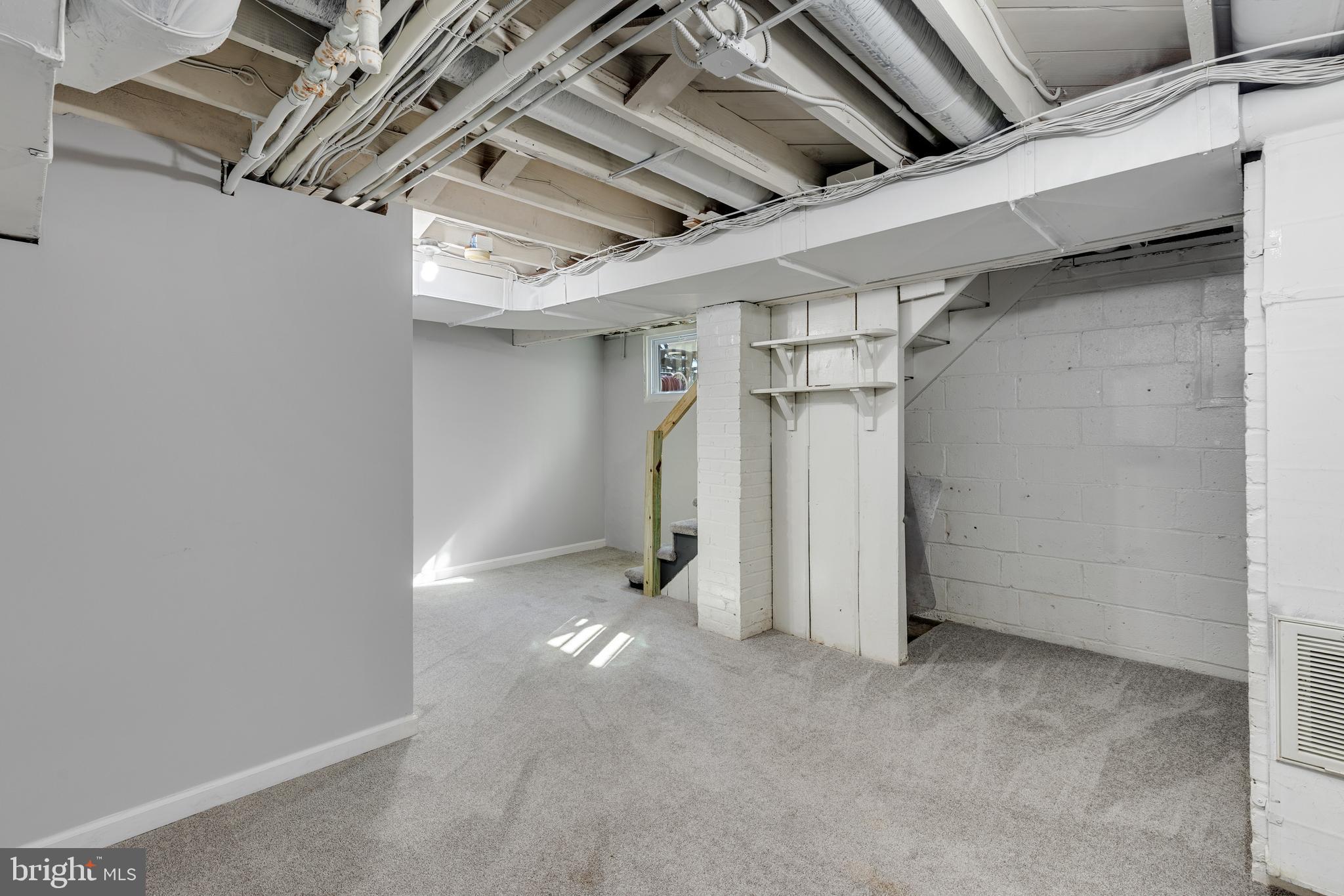 INDIAN SPRING VILLAGE - Residential