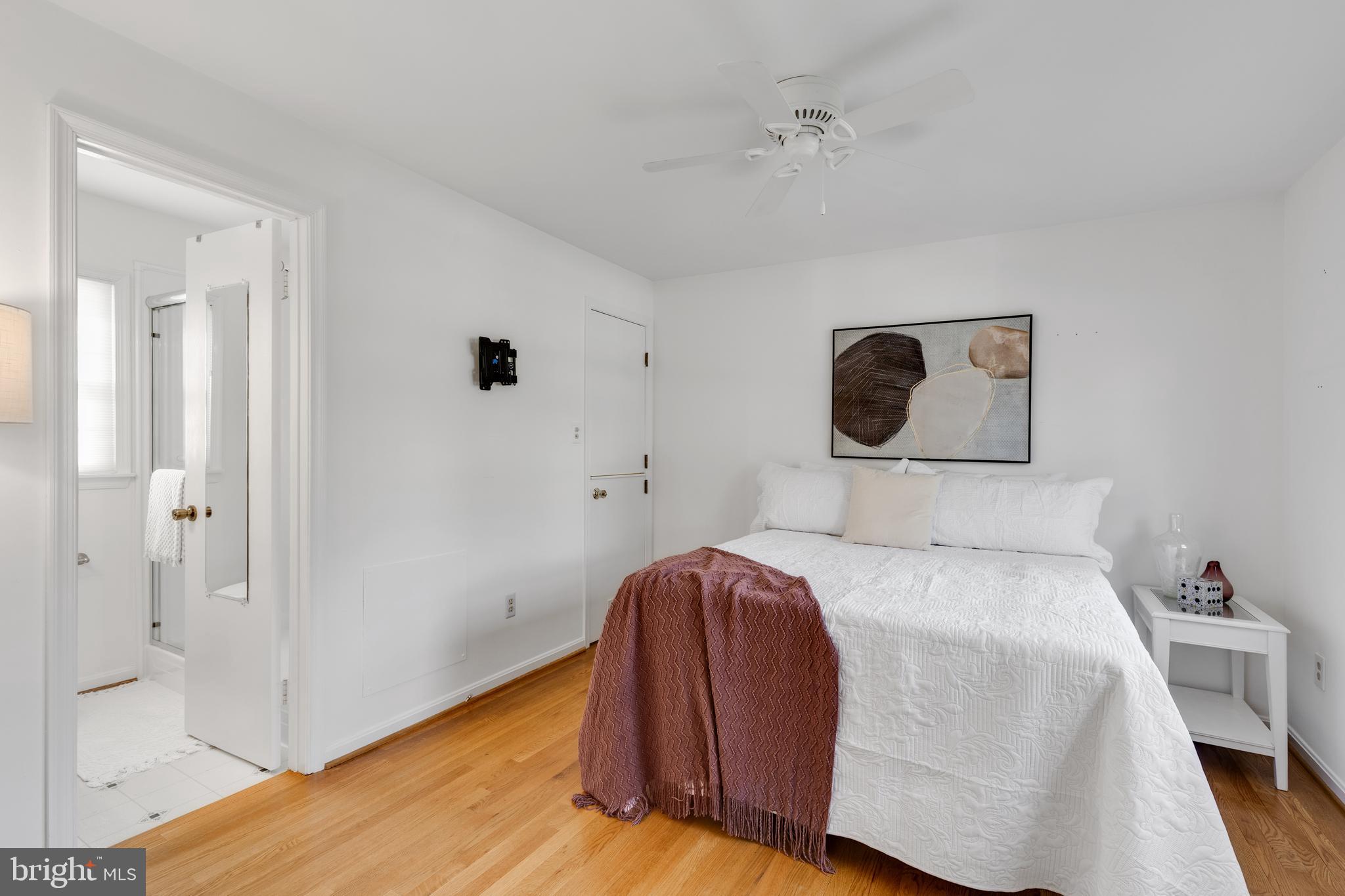 INDIAN SPRING VILLAGE - Residential