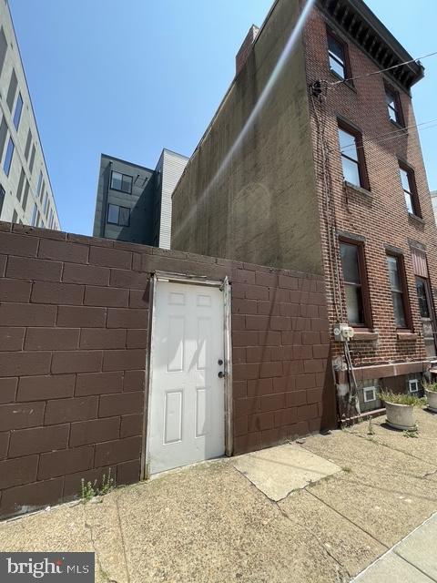 1137-39 E DUNTON STREET