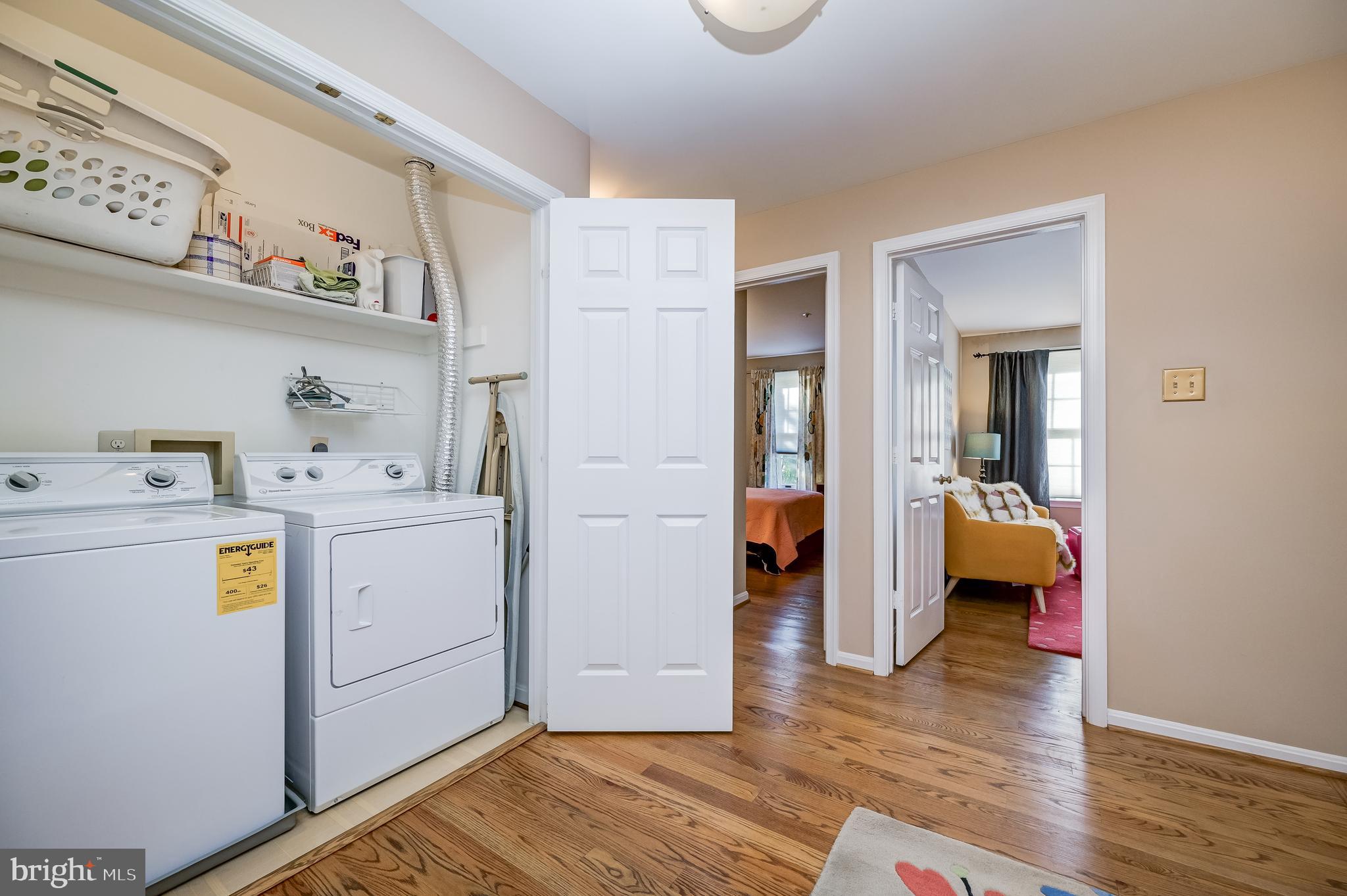 LAKE HALLOWELL - Residential